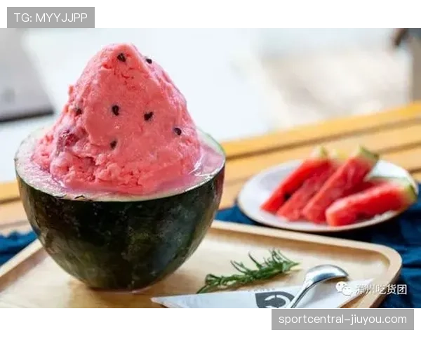 古力这训练强度,一天三顿饭都靠冰块续命? 古力这训练强度,一天三顿饭都靠冰块续命?