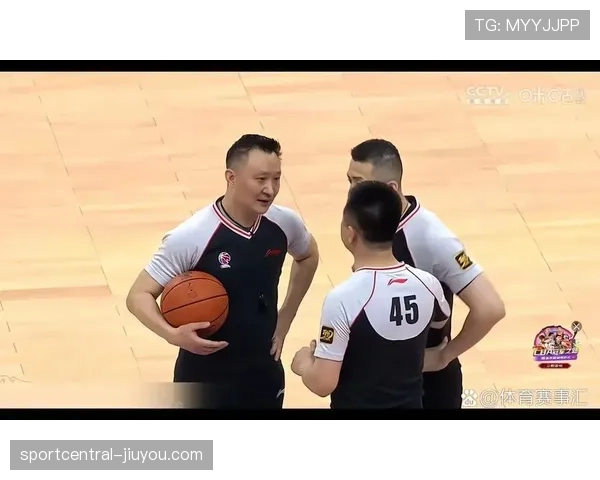 篮球无球犯规具体指什么行为?如何判断与吹罚? 篮球无球犯规具体指什么行为?如何判断与吹罚?